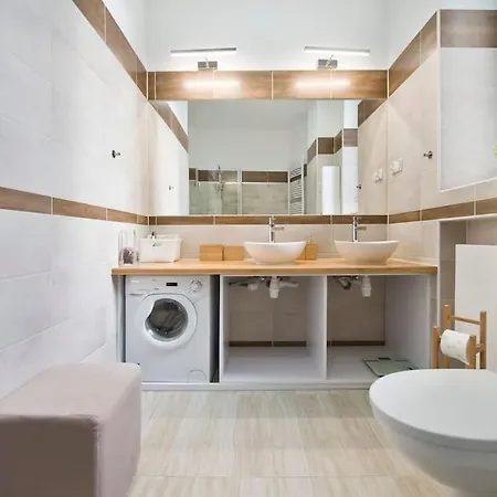 Lovely Down Town By The Motlawa River Appartement