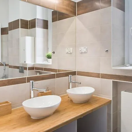 Lovely Down Town By The Motlawa River * Gdańsk