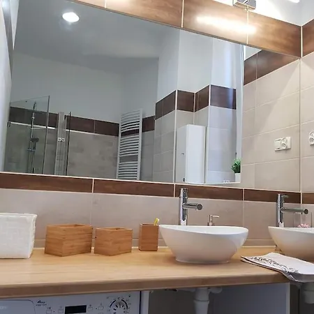 Lovely Down Town By The Motlawa River Апартаменты Гданьск